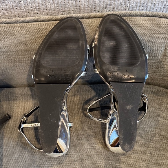 Zara Silver Strappy Wedge Sandals - Picture 8 of 14